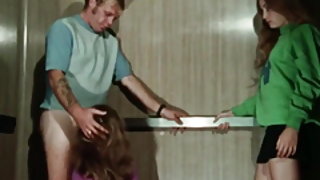 Pute vieille mamie porno en ligne 1971 (full version) clip télécharger des philippines scandale vidéo de sexe