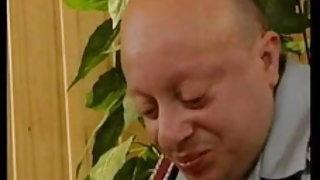 Kira red bot porno avec midget (vidéo) edison chen vidéos de sexe