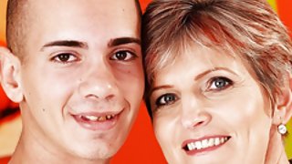 Mature maman italienne mature lanny tube promenades le jeune dick carmen electra nue video sexe clip