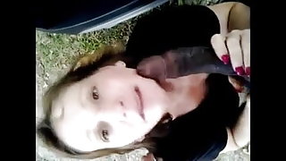 Salope de femme sexy mature thumbs prend la BBC en plein air free home video porno voyeur volées