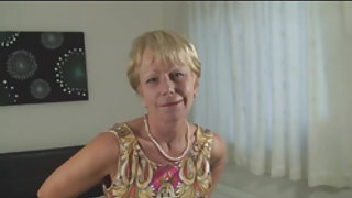 Horny mature movies granny por salope se fout de l'enseignement des filles sexe porno vidéos