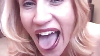 Salope sammi fille xxx vidéo fellation en streaming porno