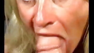 Granny milf sait comment sucer une bite gratuit douloureuse porno vidéos
