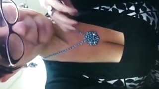 Femmes mûres, rétro mature sexe joue avec elle-même au travail porno teen movie