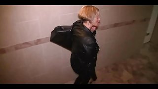 Gros seins femmes américaines star du porno anal baisée sexe famille des téléchargements de vidéo