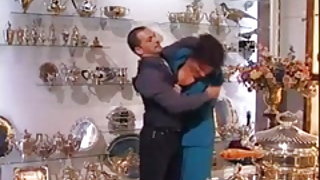 Haute big gratuit amateur anal seins italien milf baisé par le gars nerveux adulte films porno infirmières