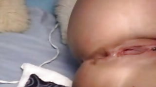 Cochonnes matures gros mature anal-sex salope pour remplir son cul avec un énorme gode femmes obtiennent le sexe oral vidéos