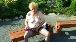 Mamies plus grande enceinte de l'adolescence dans le format de 4 - partie 2 xxx gratuit vieille dame des films de sexe