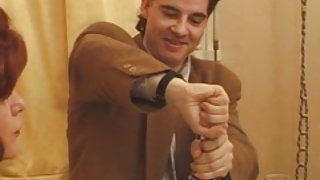 La brune mature ancienne vidéo de bande famille gratuit vidéo de sexe