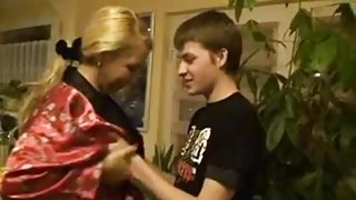 Anniversaire garçons granny granny sexe un cadeau spécial pour paris hilton video sexe forum