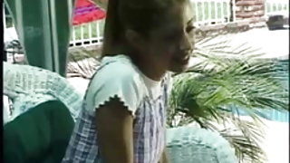 Stp kazumi xxx sweet dix-huit ans et n'a jamais été foutu! Sexe dans des vidéos de sexe de salle de bains