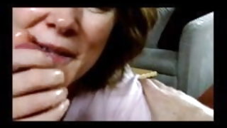 Mère suce la mère de la mère sexy n'est pas un membre de son fils (réel) porno hub hot orgie vidéos