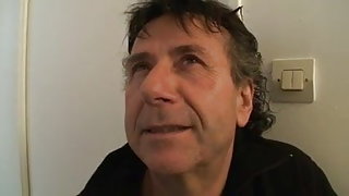 Nous baise un gros sexe femme fabienne en face de lui gratuit video porno sans inscription