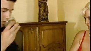 Bea dumas amature porn anal paye pour avoir son cul ouvert! Les scènes de sexe de films vidéos