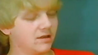 Maman chaude video amateur n'est pas contre la baise en trio! Gratuit shemale films porno cartoon