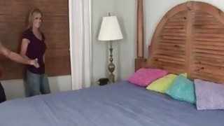 Maman séduit les femmes matures en bas de jeune guy 2 gratuit bizarre des films de sexe en ligne