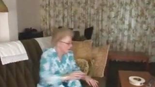 Hot granny mature rétro des films porno masturbation bizarre chatte percée des films porno